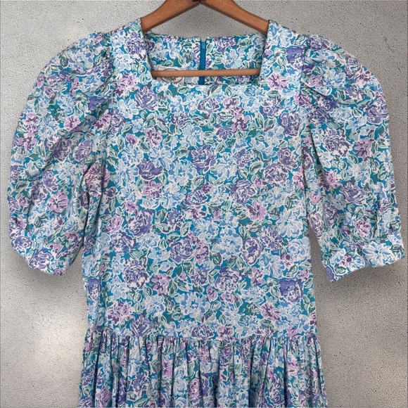 Vtg LAURA ASHLEY Floral Puff Sleeve Square Neck Cotton Cottagecore Dress Sz US 6 - Picture 2 of 7